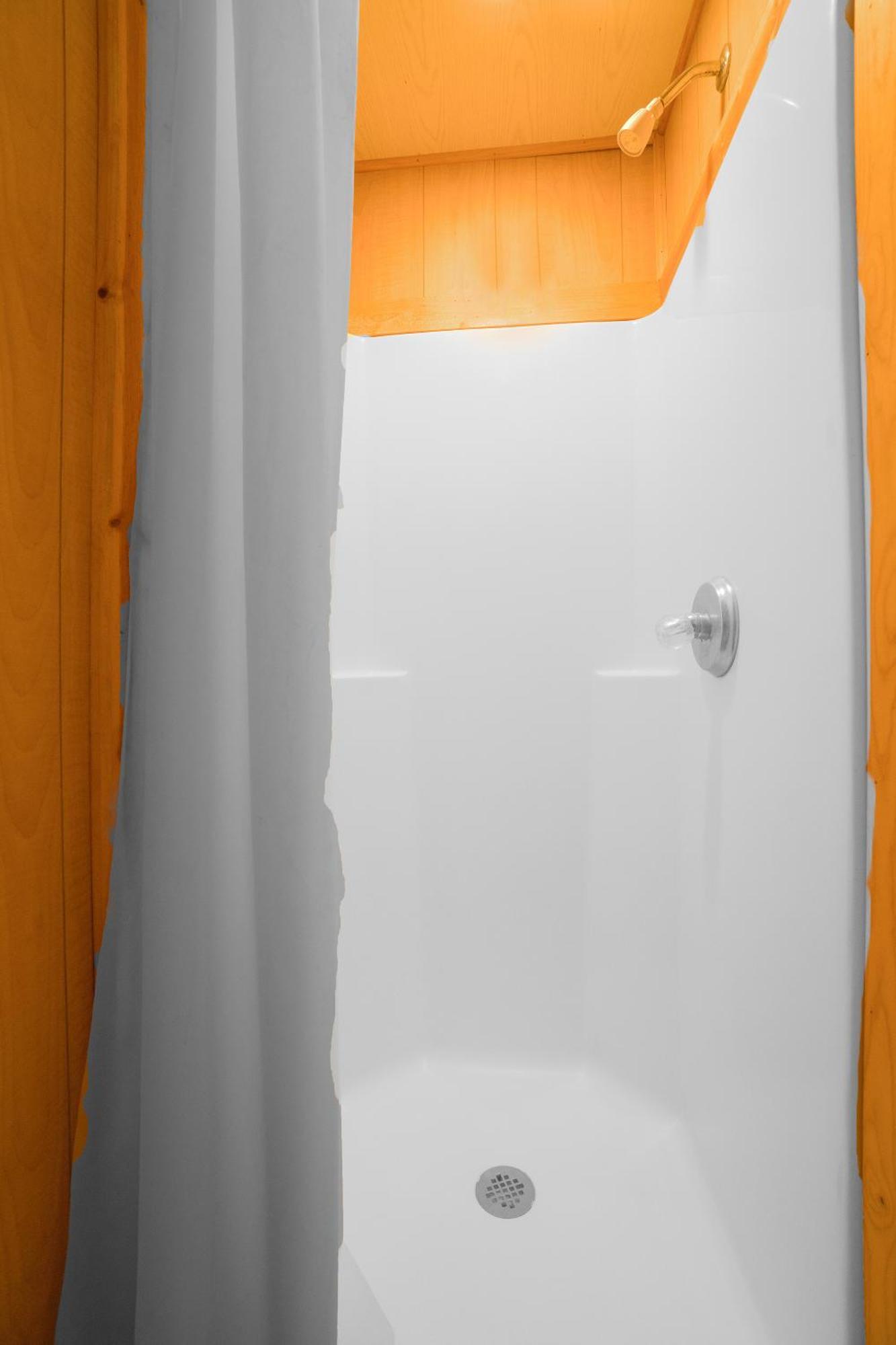 Grand Eagle Ford Lodge & Rv Park Tilden エクステリア 写真