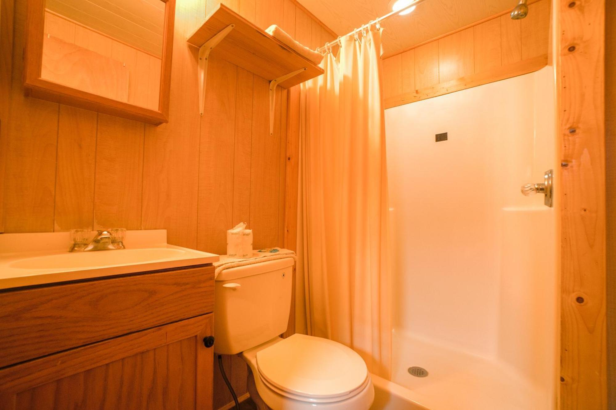 Grand Eagle Ford Lodge & Rv Park Tilden エクステリア 写真