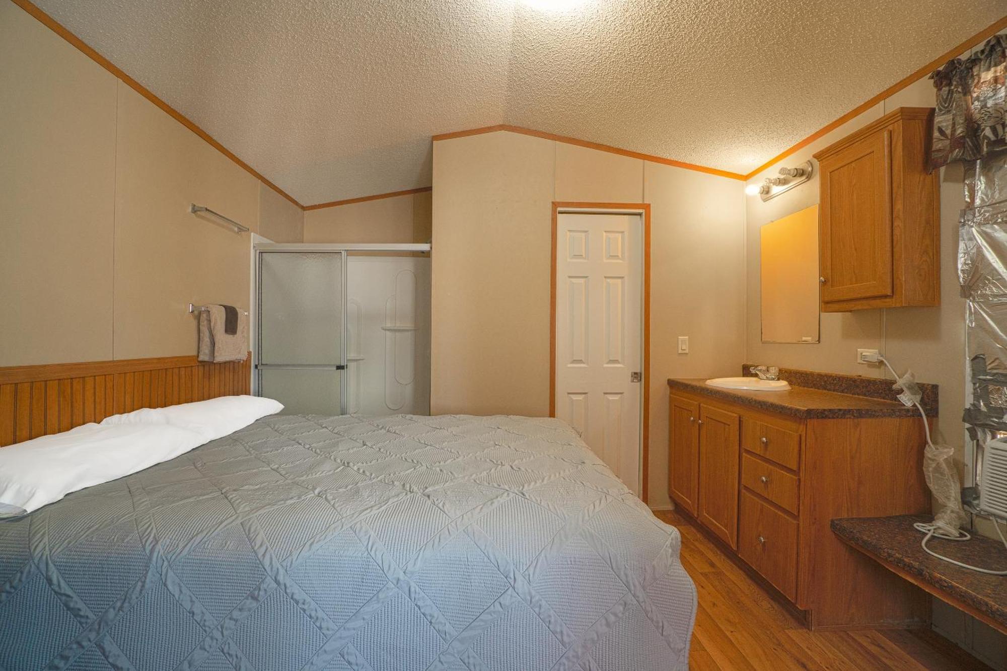 Grand Eagle Ford Lodge & Rv Park Tilden エクステリア 写真