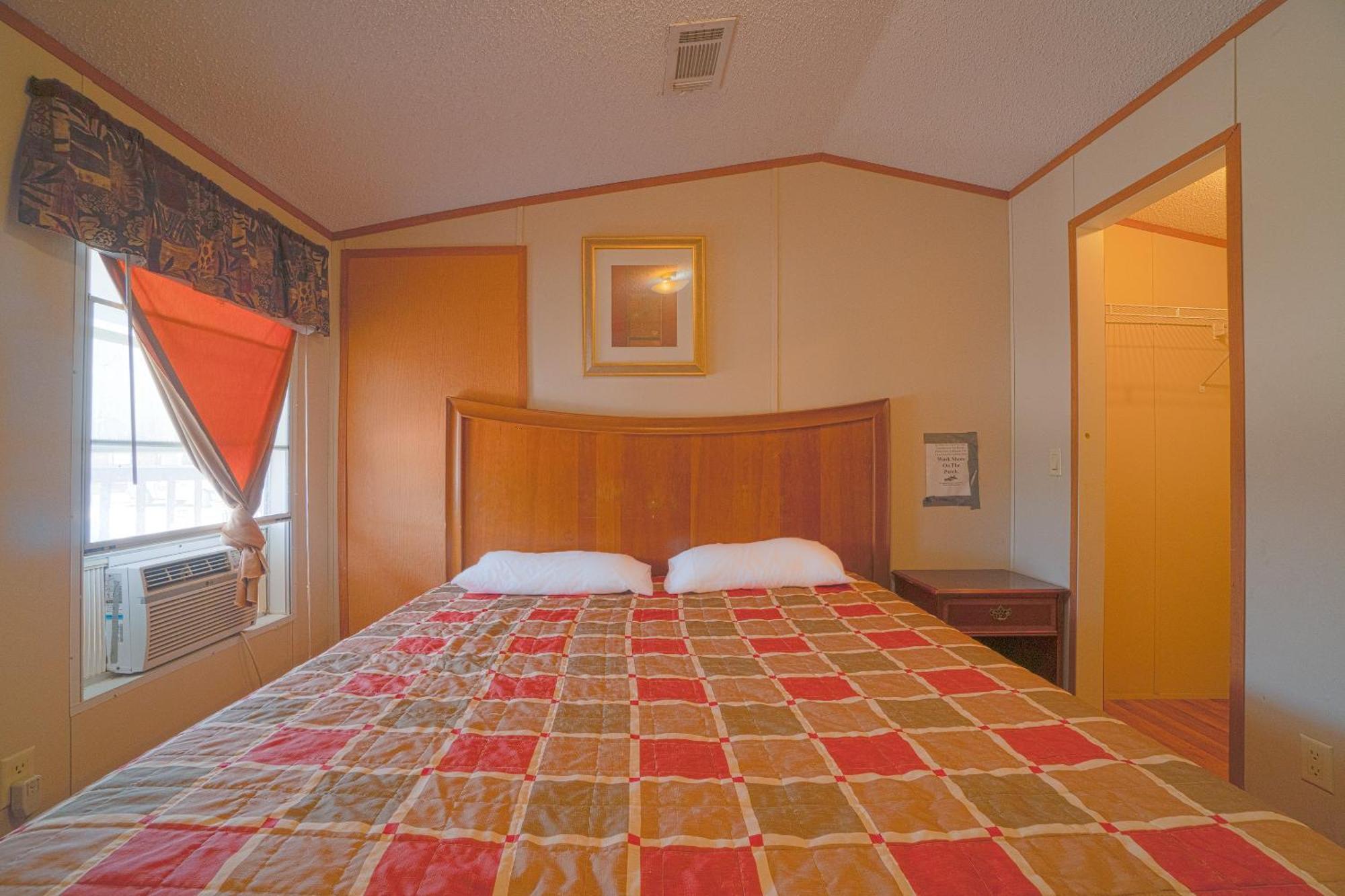 Grand Eagle Ford Lodge & Rv Park Tilden エクステリア 写真